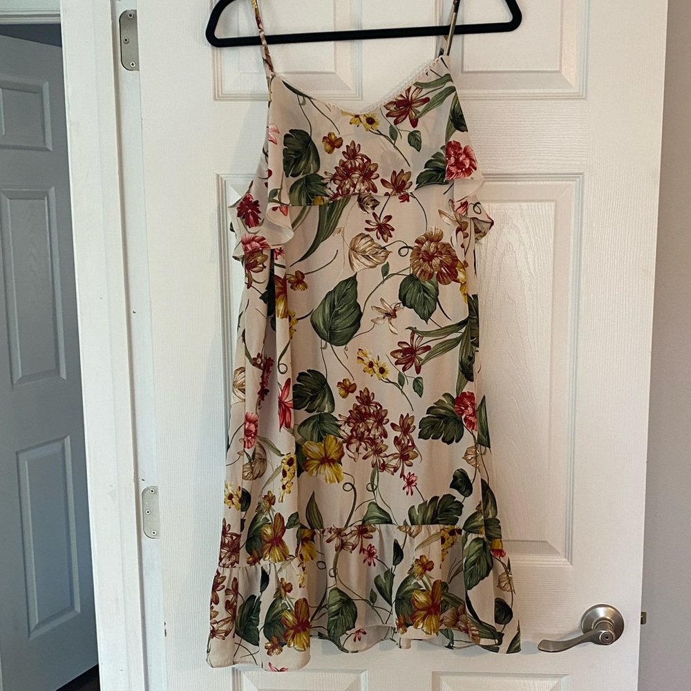Never worn floral chiffon summer dress